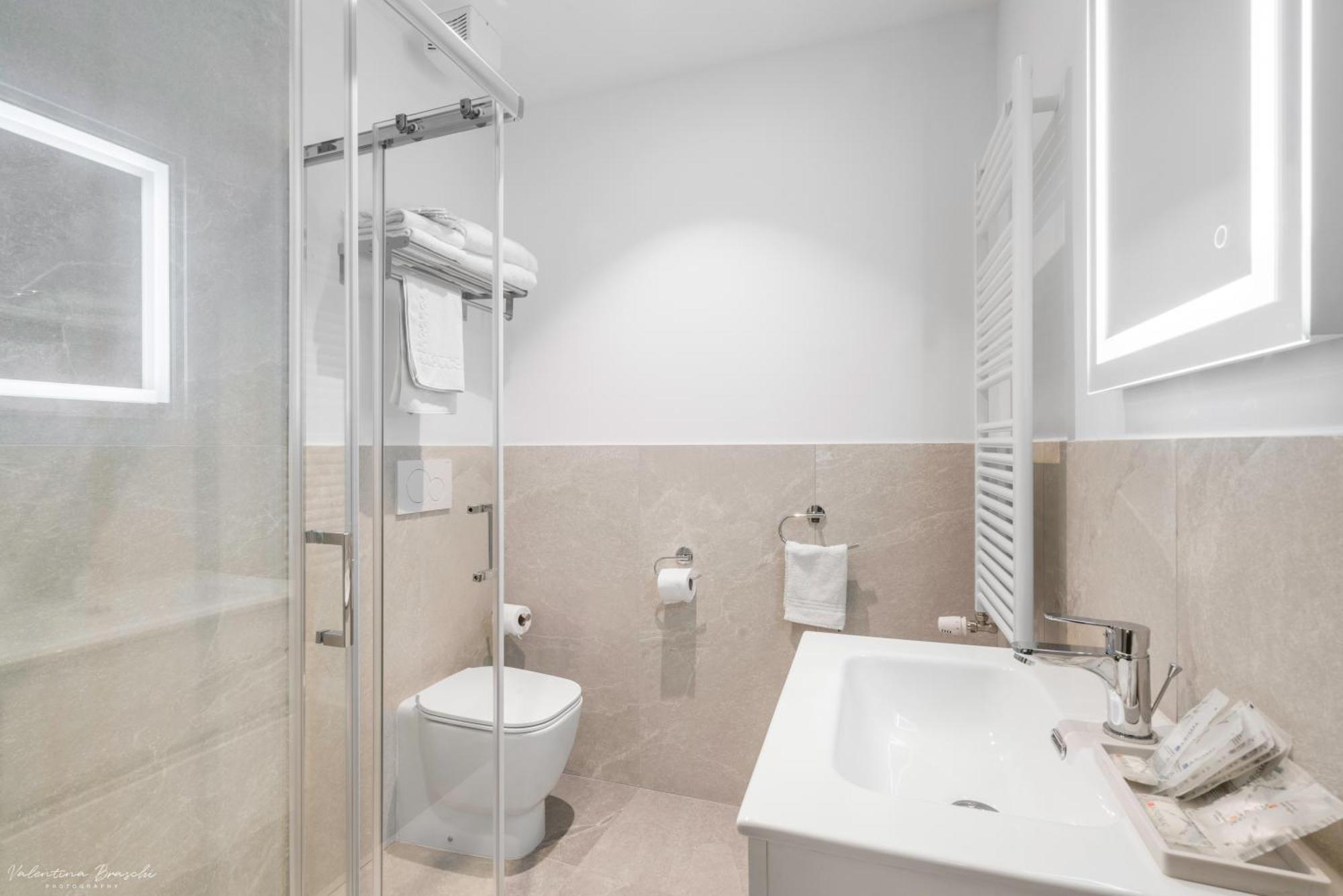 Hotel Adamas Φλωρεντία Εξωτερικό φωτογραφία
